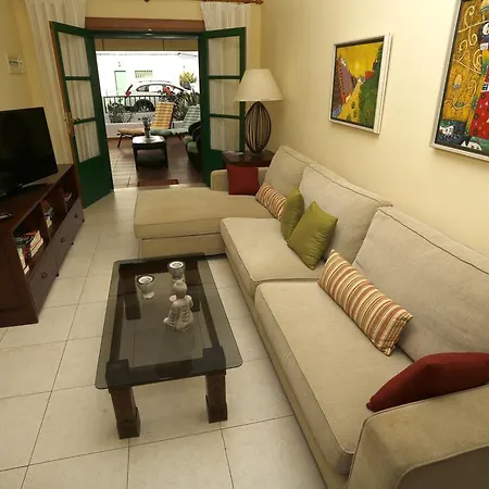 La Antesala *